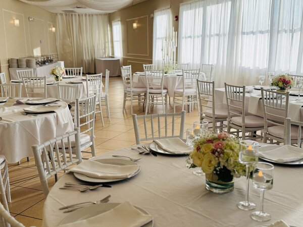 The Elliotte on Park