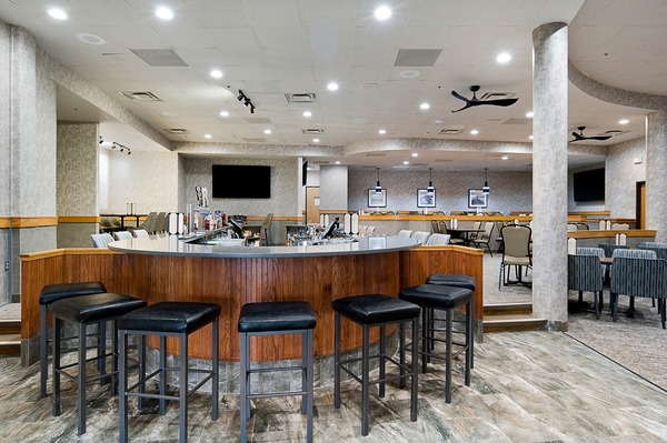 Ramkota Hotel & Conference Center