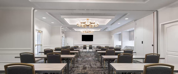 Hampton Inn & Suites Charlotte/South Park at Phillips Place