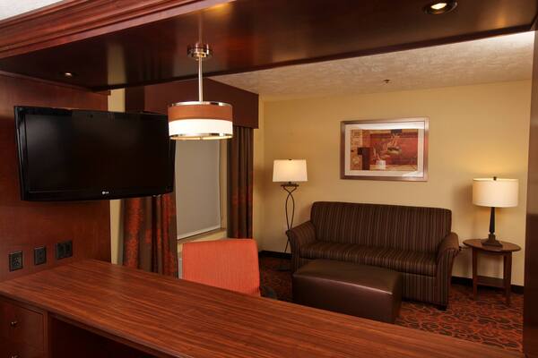 Hampton Inn & Suites Fargo Medical Center