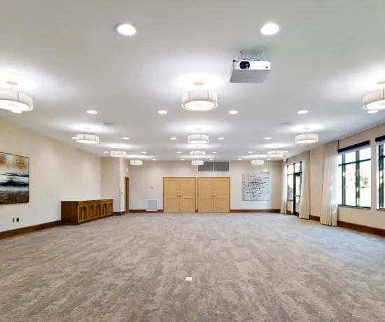 ClubHouse Hotel & Suites Sioux Falls