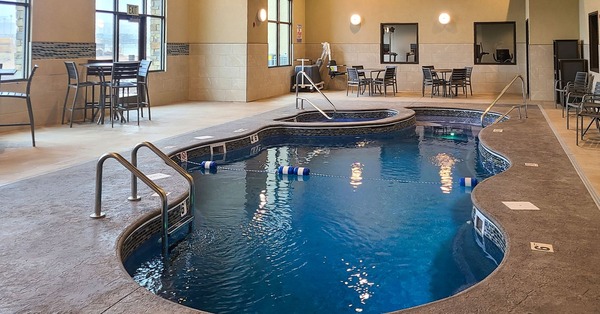 ClubHouse Hotel & Suites Rapid City