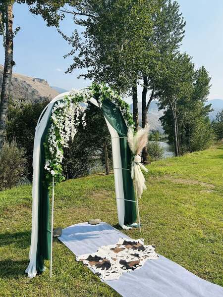 Cactus River Ranch Wedding Venue & Campground