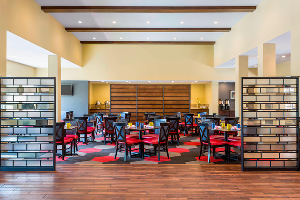 Four Points By Sheraton Buffalo Grove