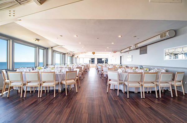 McLoone's Pier House