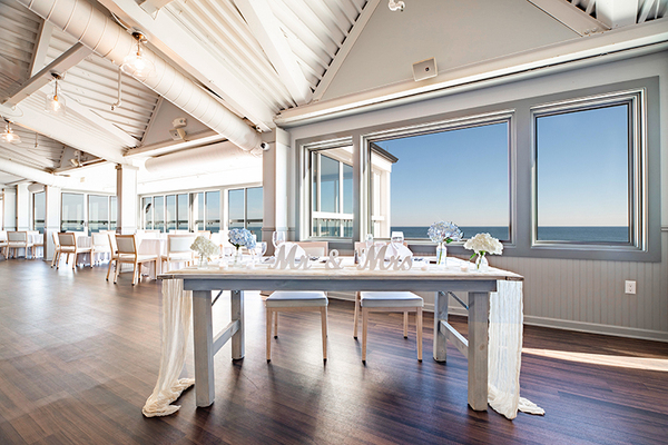 McLoone's Pier House