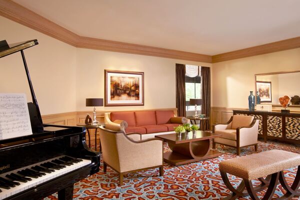 Houston Grand Hotel - River Oaks