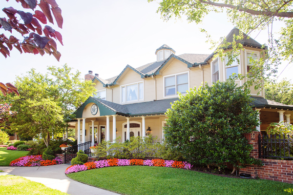 The Sanford House Inn & Spa