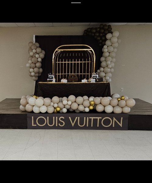 Designz By Kimi Rena, LLC