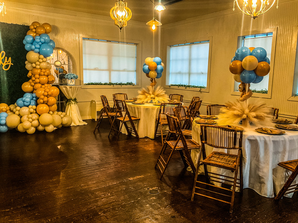 Designz By Kimi Rena, LLC