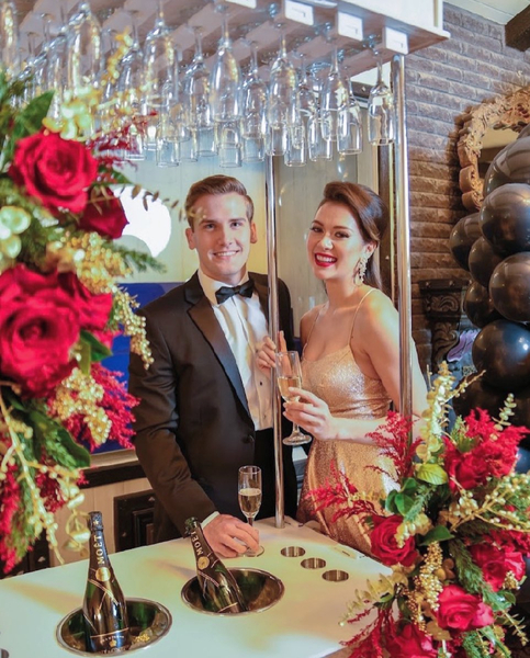 Sips Happen Cart Company Indy