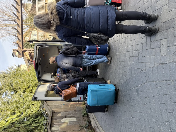 Arrow Travel and Transit