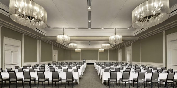 Crowne Plaza Toronto North York