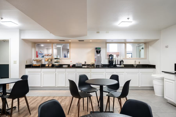 Baymont Inn & Suites by Wyndham Bellingham, WA