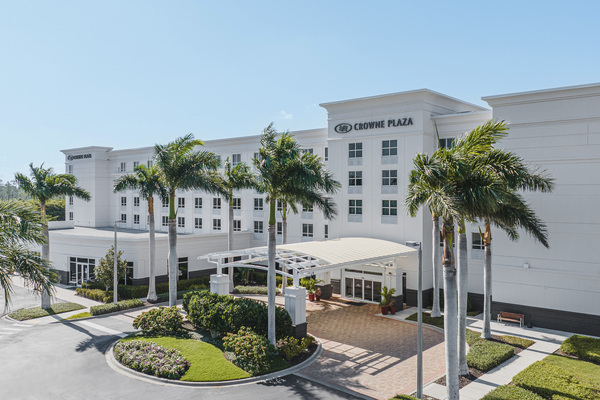 Crowne Plaza Ft. Myers Gulf Coast