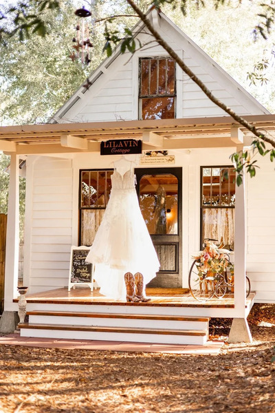 Daughter's Barn at Cedar Ridge
