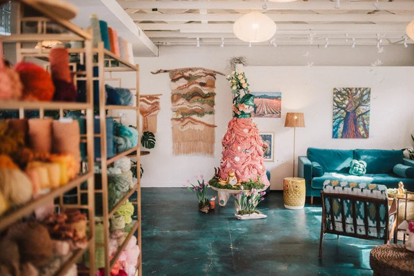 Luminous Gallery | Studio