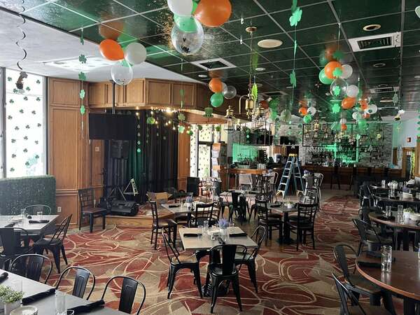 Riveredge Resort Hotel