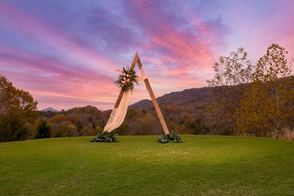 MeadowView Conference Resort & Convention Center