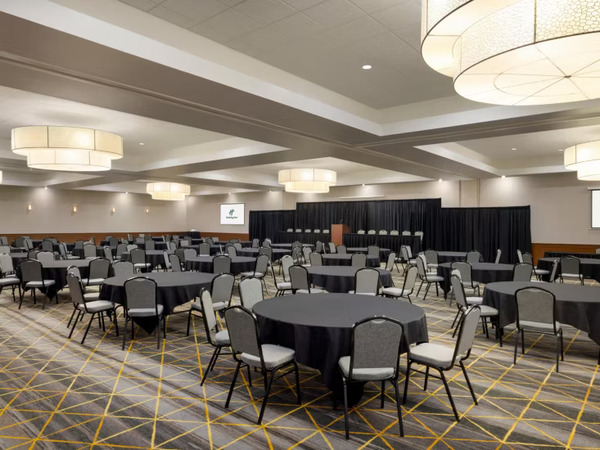 Holiday Inn Louisville East - Hurstbourne