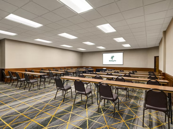 Holiday Inn Louisville East - Hurstbourne