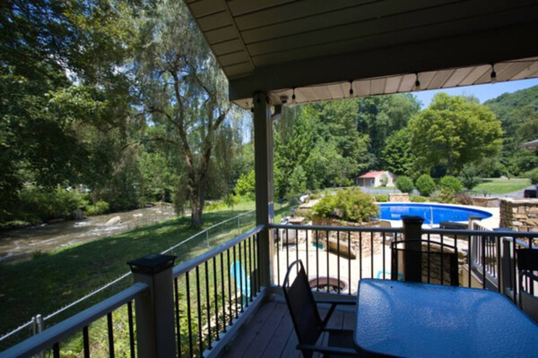 Bear Creek Mountain Event Center