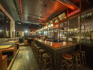 The Oak Room & Snug Area