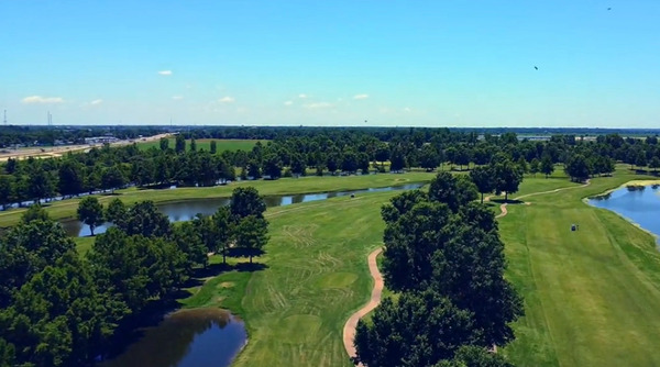 Brownstone Country Club & Resort