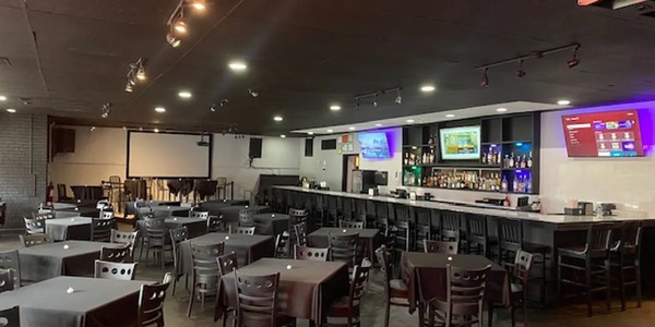 Escapades Bar & Grill