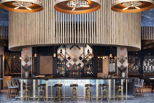 Delta Hotels by Marriott Edmonton Centre Suites