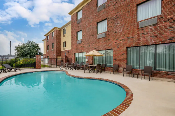 Comfort Suites Of Ennis