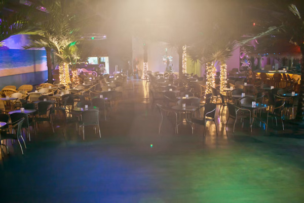 Hangar Hotel and Conference Center