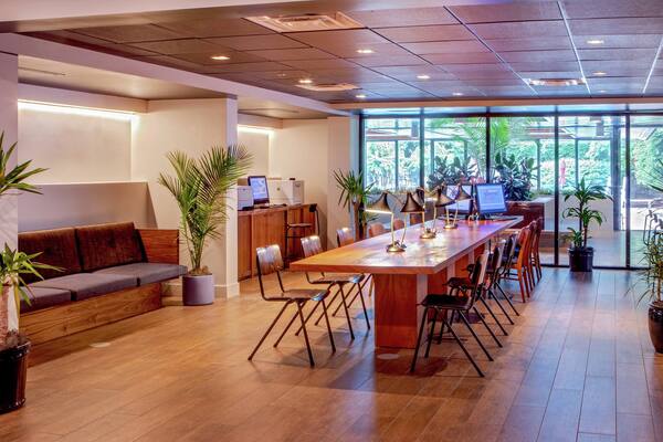 DoubleTree by Hilton Atlanta Windy Hill Ballpark