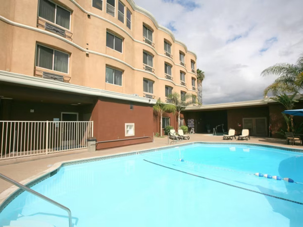 Holiday Inn Express San Diego South - Chula Vista