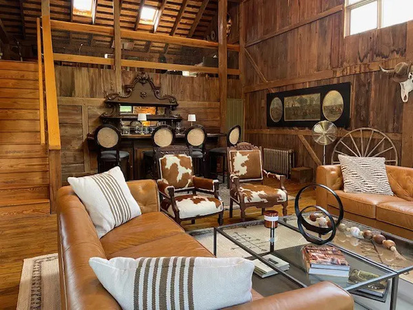 Stone Ridge Farm Inn