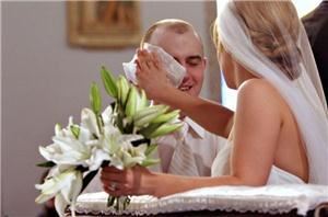 Cindy M Brown-Wedding Photojournalist