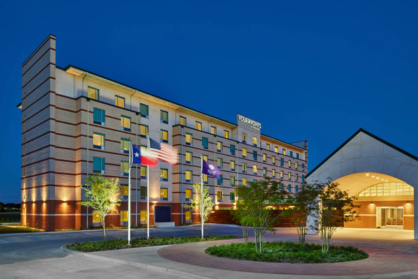 Four Points by Sheraton DFW Airport North