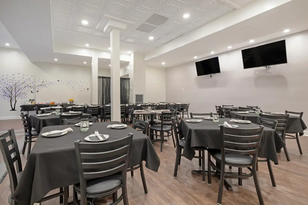 Clarion Hotel & Suites BWI Airport North