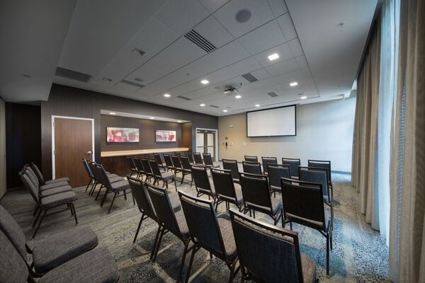 Courtyard by Marriott Russellville