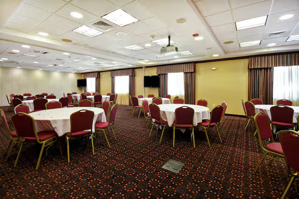 Hampton Inn & Suites Folsom