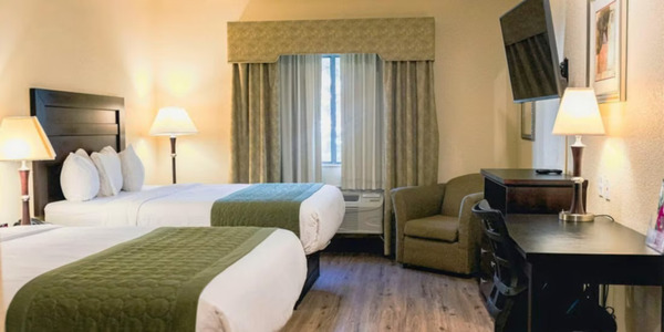 Grander Inn & Suites