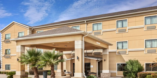 Grander Inn & Suites