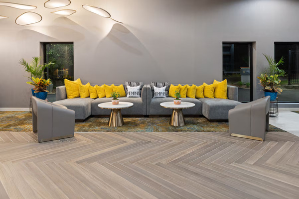 La Quinta Inn & Suites by Wyndham Memphis I-240-