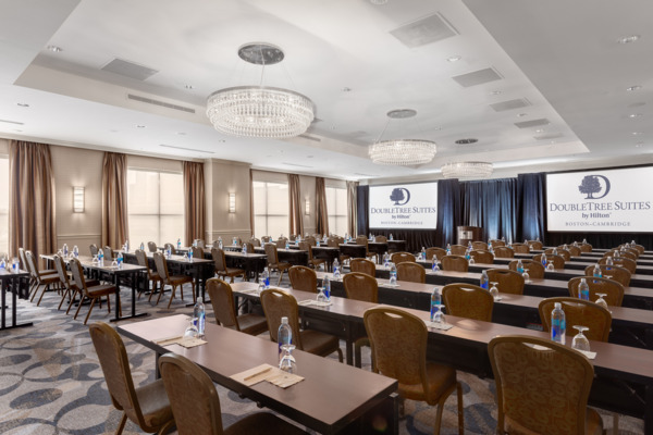 DoubleTree Suites Boston Cambridge Hotel