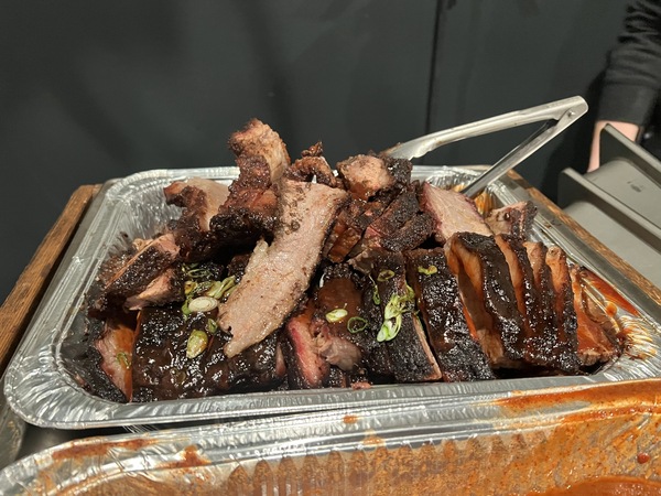 Twins BBQ Co & Mobile Taproom