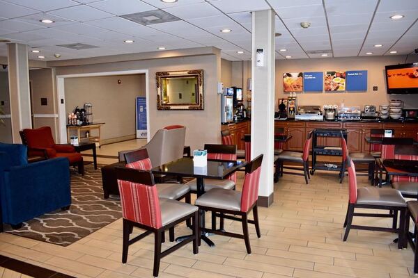 SureStay Plus by Best Western Reading North