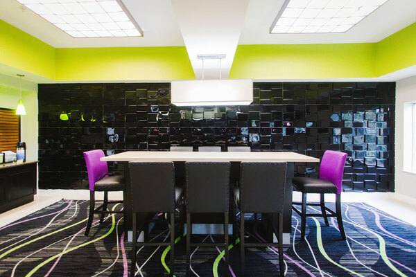 Palacio Royale Inn Signature Hotel Katy