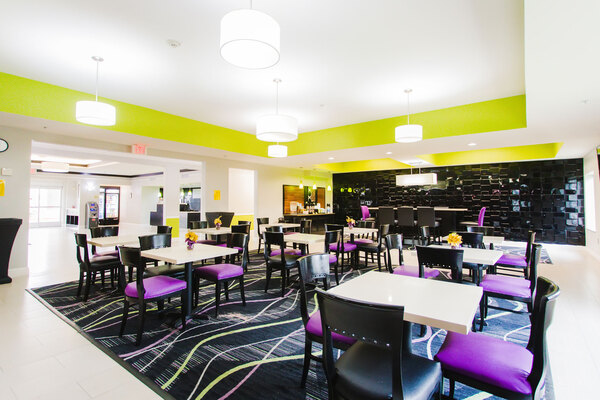 Palacio Royale Inn Signature Hotel Katy