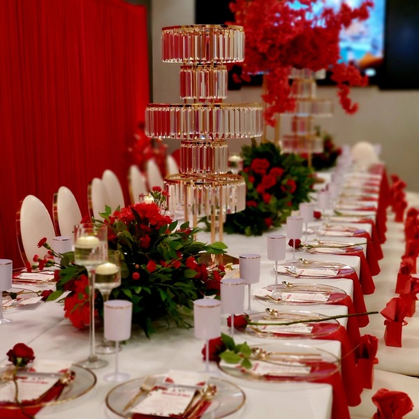 The Uplifting Mansion