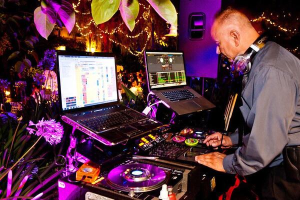 # Wizard Productions - DJ